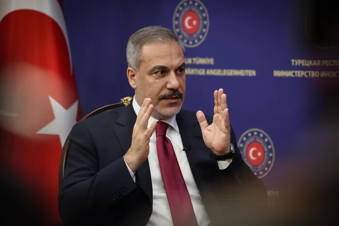 bakan-fidan-fransiz-televizyonuna-konustu-ypg-bizim-ne-istedigimizi-biliyor-1734780936350.jpeg Dışişleri Bakanı Hakan Fidan (A HABER ARŞİV)