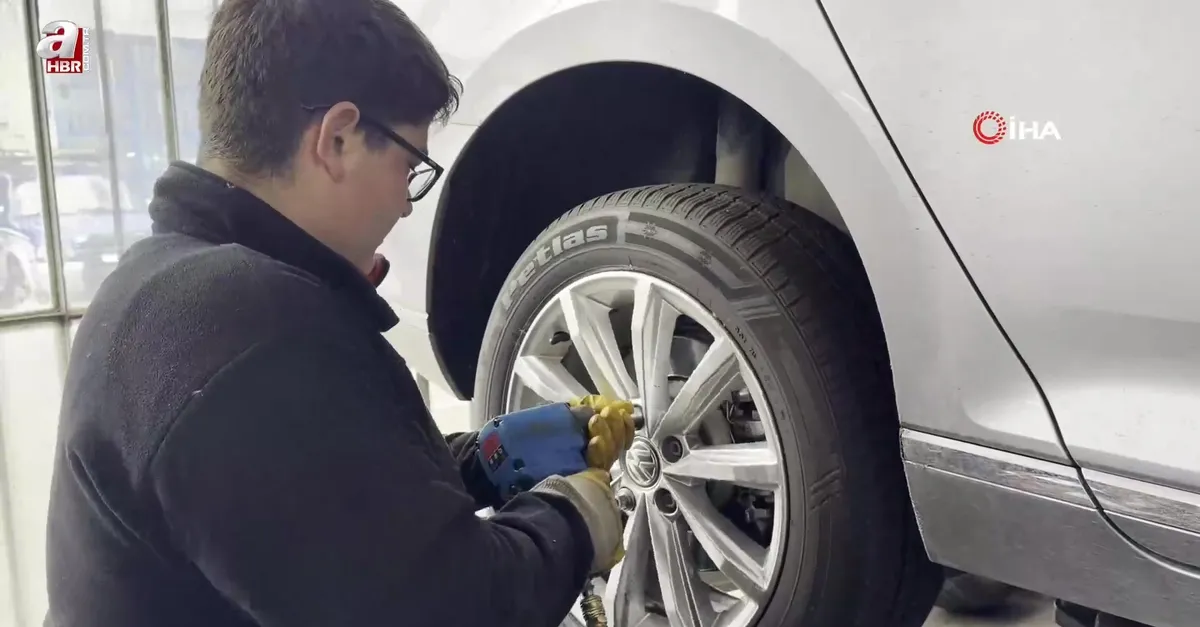 Lastikçilerde son gün yoğunluğu