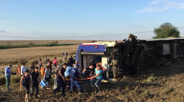 Çorlu'daki tren kazası davası! 3 sanık için tutuklama kararı - 1