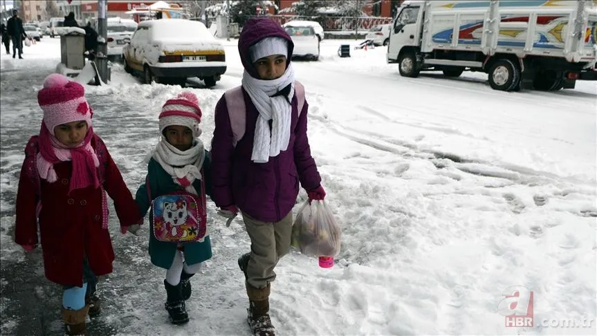 Bugün okul var mı? 20 Ocak Çarşamba hangi illerde okullar tatil edildi? Kar tatili olan iller son dakika açıklamaları 21