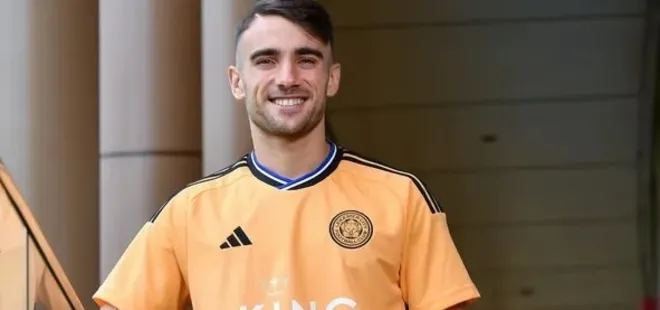 Yunus Akgün resmen Leicester City’de!