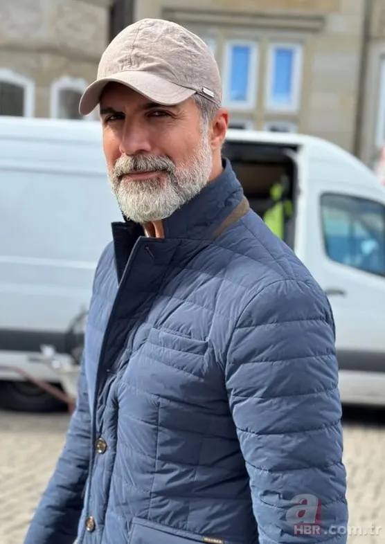 Özcan Deniz sandılar! Şarkıcı Emrah yeni imajıyla gündem oldu 5