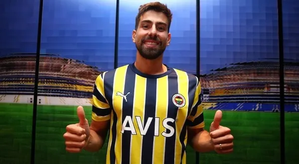 Fenerbahçe’nin yıldızı yeni rotasını çizdi! O takıma geri dönüyor...