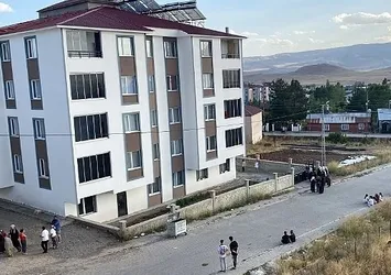 Erzurum'da feci olay! 2 yaşındaki çocuk metrelerce yüksekteki balkondan düştü