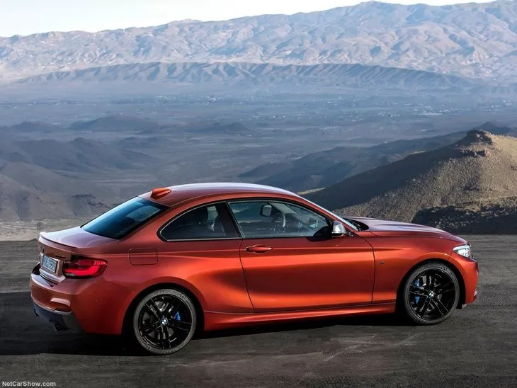 2018 BMW M240i Coupe