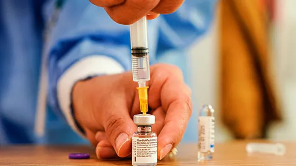 turkiyede-de-uygulanan-biontech-asisinda-yeni-gelisme-o-konu-hakkinda-yeni-tavsiye-1621274867141.jpg Türkiye'de de uygulanan BioNTech aşısında yeni gelişme! Avrupa İlaç Ajansından son dakika açıklaması - 6