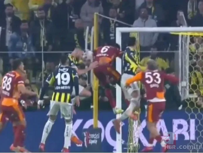 Fenerbahçe–Galatasaray derbisinin VAR konuşmaları yayınlandı! İptal edilen golde ne konuşuldu? 11