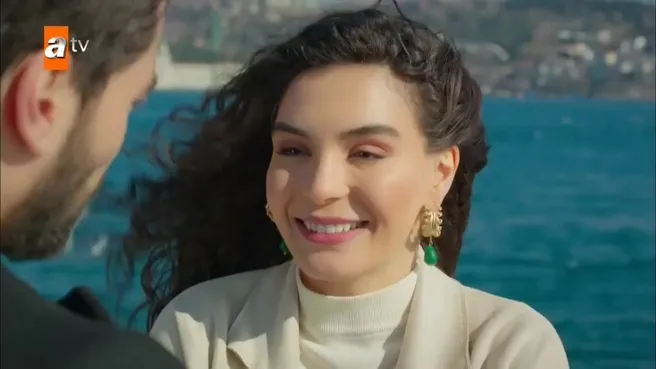 Reyyan’ın tek dileği… | Hercai 33. bölüm