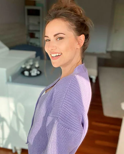 Masumlar Apartmani Nin Safiye Si Ezgi Mola Yasiyla Sasirtti Meger