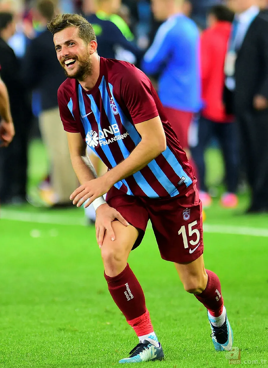 İşte Süper Lig'de sözleşmesi bitecek olan yıldızlar! (2017-2018) 16