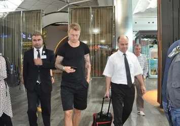 Ve Kjaer İstanbul'dan ayrıldı