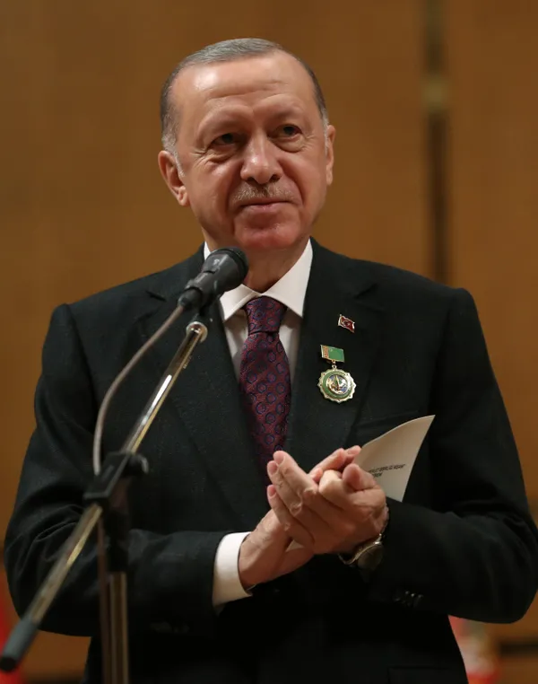 son-dakika-baskan-erdogan-yurda-dondu-dunyaya-acik-mesaj-kur-faiz-oyunlarina-prim-vermedik-vermeyecegiz-1638184531889.jpg SON DAKİKA: Başkan Erdoğan yurda döndü! Dünyaya açık mesaj: Kur, faiz oyunlarına prim vermedik vermeyeceğiz - 9