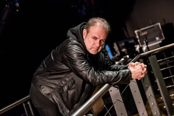 Ünlü oyuncu Burak Sergen yoğun bakıma alındı!