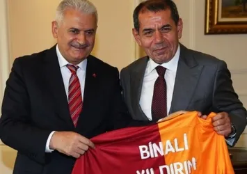 Başbakan'a Galatasaray forması!