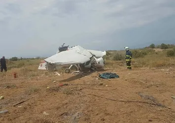 Antalya'da tek motorlu uçak düştü