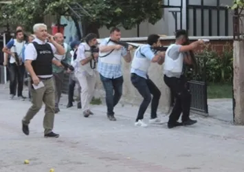 Nefes kesen operasyon! Kıskıvrak yakalandı