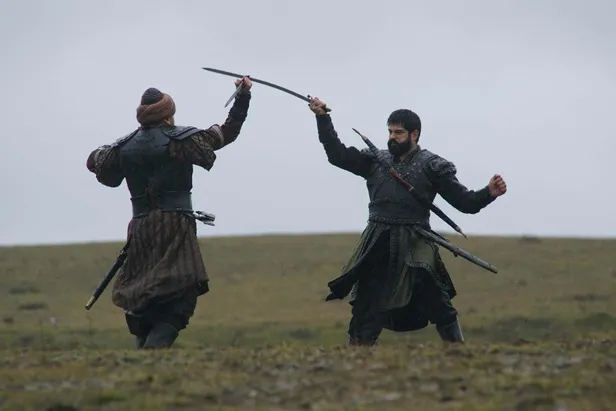 Osman Bey Gündüz Bey’i öldürüyor mu? Tarihte Gündüz Bey nasıl öldü? Emre Basalak Kuruluş Osman’dan ayrıldı mı?