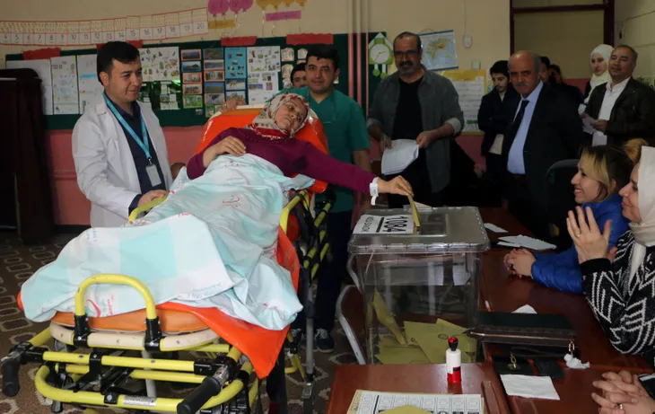 31 Mart yerel seçimlere damgasını vuran kareler