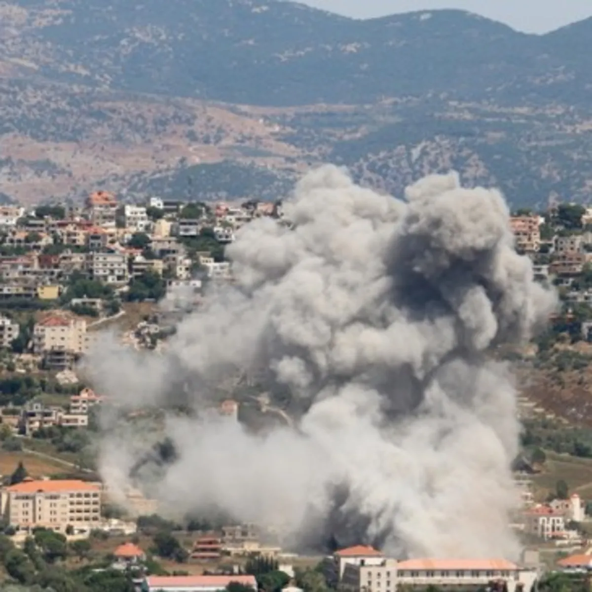 İsrail'den Lübnan'da Hizbullah bahanesiyle ateşkes ihlali!