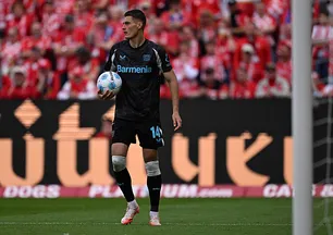 Fenerbahçe'ye Çekyalı golcü! Devin Özek ilk transferini Bayer Leverkusen'den yapıyor