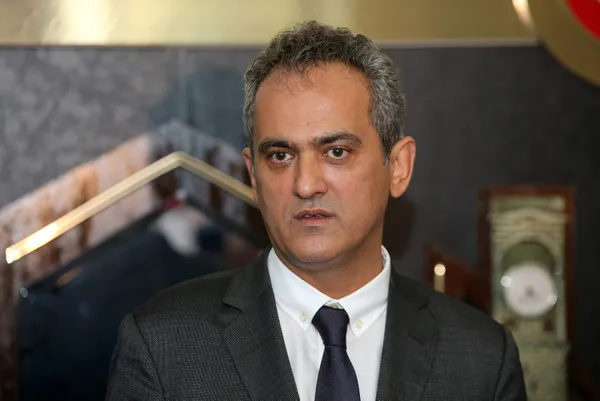 Milli Eğitim Bakanı Mahmut Özer'den yüz yüze eğitim açıklaması! Süreç kontrollü şekilde devam ediyor - 9