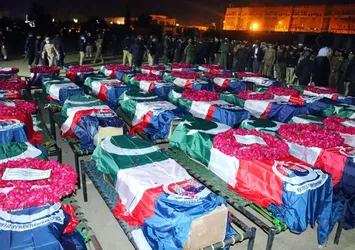 Son dakika: Pakistan'da camiye intihar saldırısı: Ölü sayısı 93'e yükseldi