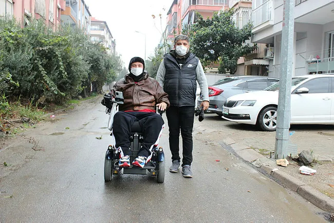 Manisa'da itfaiye eri kaza sonrası felç oldu eşi terk etti! Sporla hayata tutundu - 5