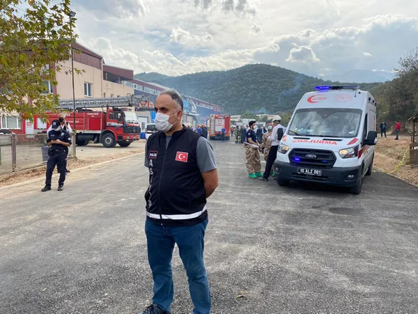 Son dakika | Bursa'da fabrika patlaması! 1 kişi öldü 6 işçi yaralandı - 1