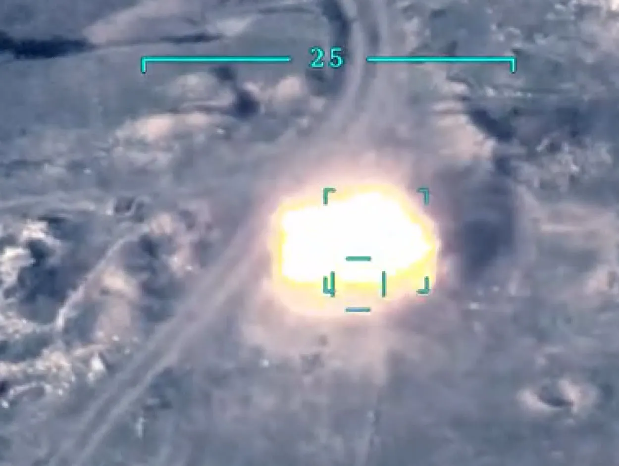 Son dakika: Ermenistan hedefleri böyle vuruldu!