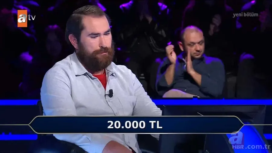 Taklit yeteneğiyle herkesi hayran bıraktı! Laz Ziya karakteriyle kırdı geçirdi 23