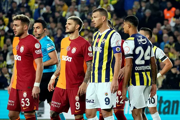 1703662245711.jpg Galatasaray-Fenerbahçe Süper Kupa maçının muhtemel 11'leri belli oldu! Okan Buruk ve İsmail Kartal'dan sürpriz hazırlığı... - 2