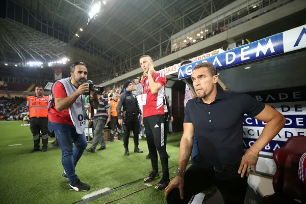 Beşiktaş’ta ikinci Şenol Güneş dönemi! 1,5 yıllık anlaşma sağlandı