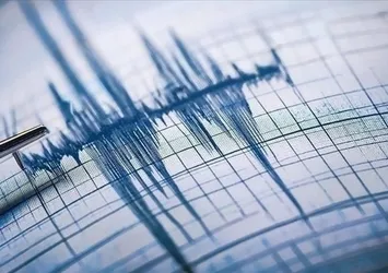 İran’da 5.5 büyüklüğünde deprem oldu