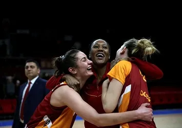 Basketbolda derbinin galibi Galatasaray