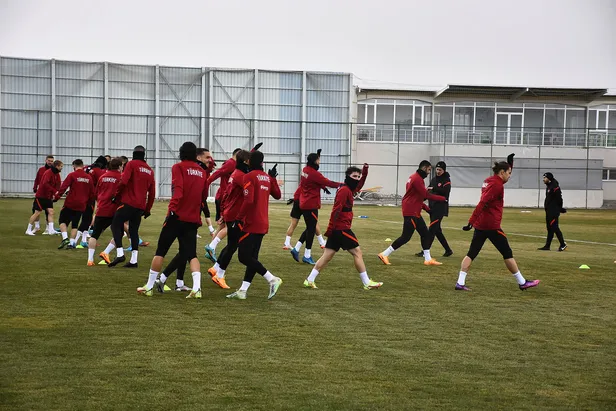 Türkiye İtalya maçı canlı izle: 29 Mart Türkiye İtalya milli maç hangi kanalda, ne zaman, saat kaçta?