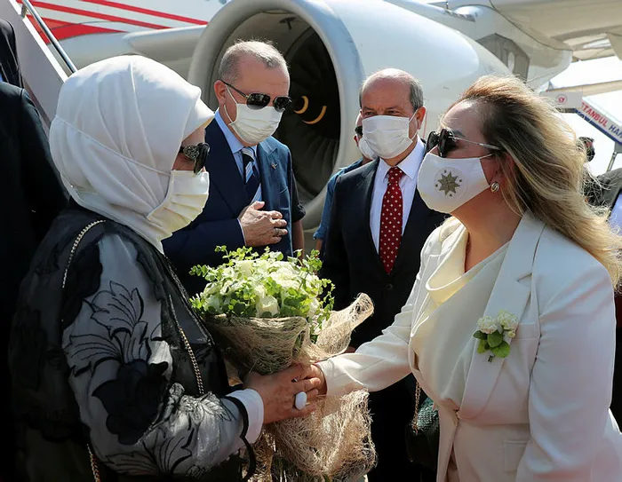 Ersin Tatar’dan Rum lider Anastasiadis’e jet yanıt: 60 yıllık devletimizden vazgeçmeyiz