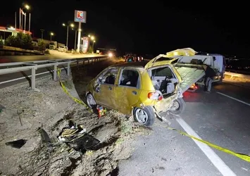 Takla atan otomobil hurdaya döndü: 1 ölü