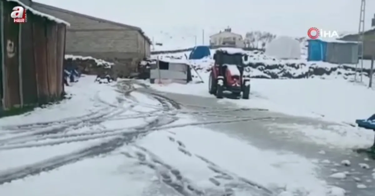 Aşkale’de kar sürprizi