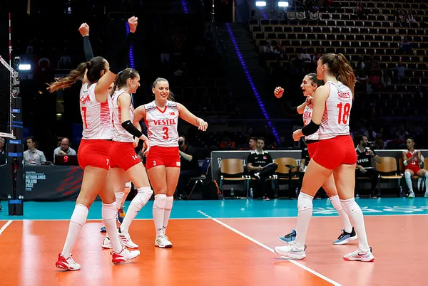 dunya-sampiyonasinda-a-milli-kadin-voleybol-takiminin-rakibi-belli-oldu-1665265883464.jpg Dünya Şampiyonası'nda A Milli Kadın Voleybol Takımı'nın rakibi belli oldu - 2