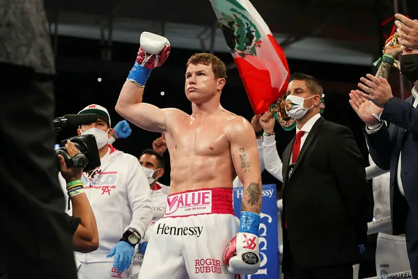 Son dakika: Canın sağ olsun Avni! Avni Yıldırım Canelo Alvarez’e mağlup oldu