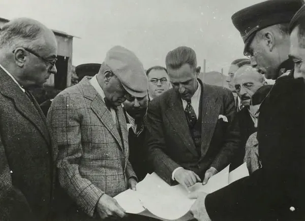 En anlamlı 10 Kasım sözleri mesajları! 10 Kasım ile ilgili şiirler sözler 2-4-8 kıtalık! Duygusal 10 Kasım sözleri!