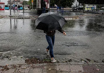 Meteoroloji yağmur yağacak illeri açıkladı! Hafta boyunca o illeri sağanak vuracak