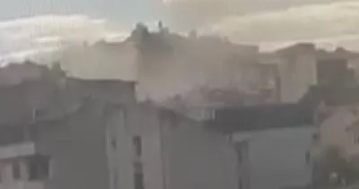 Son dakika: Üsküdar'da 5 katlı binadaki patlama anı kamerada
