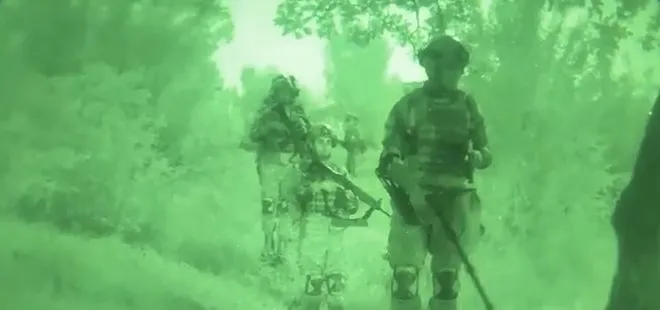 Milli Savunma Bakanlığı komandoların operasyon görüntülerini yayınladı