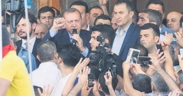 15 Temmuz’da TBMM’ye ilk gelen AK Partili isim! İşte CHP’li Engin Özkoç’u yalanlayan görüntü