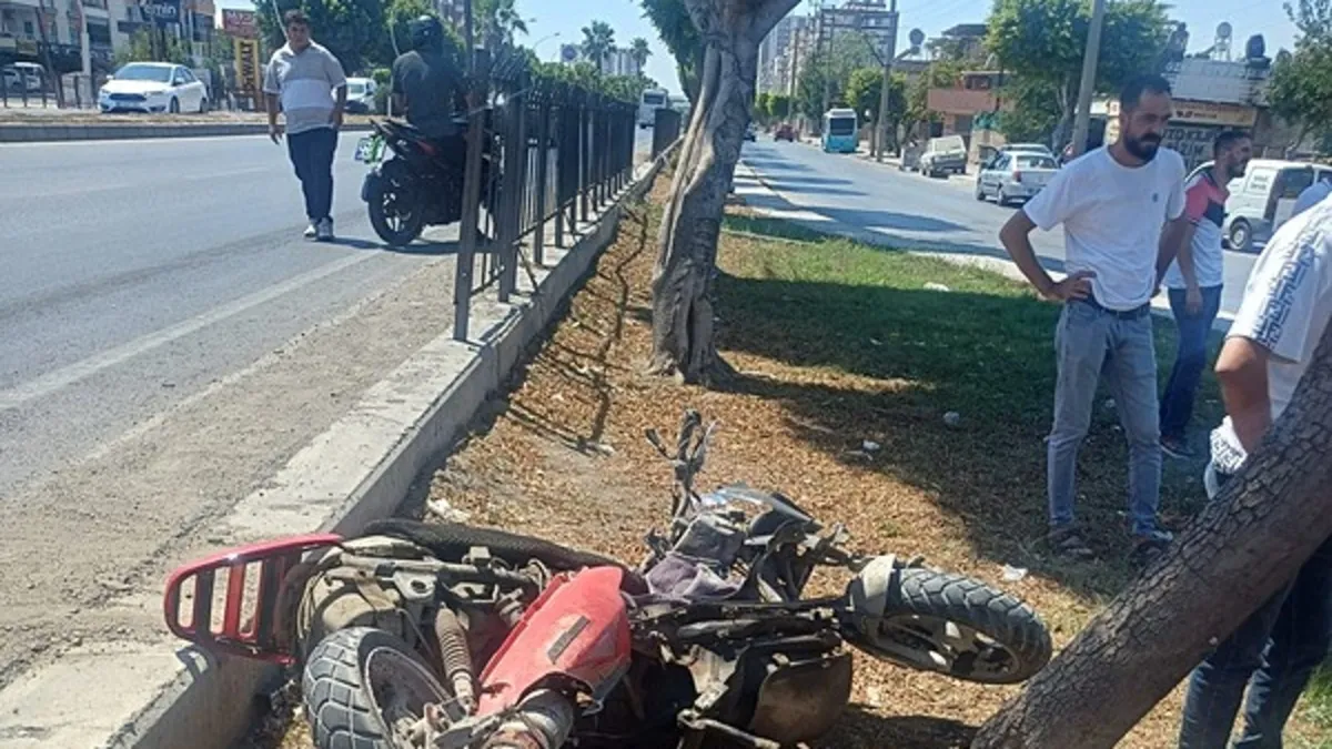 Mersin'de feci kaza! Minibüs ile motosiklet çarpıştı: Ölü ve yaralılar var