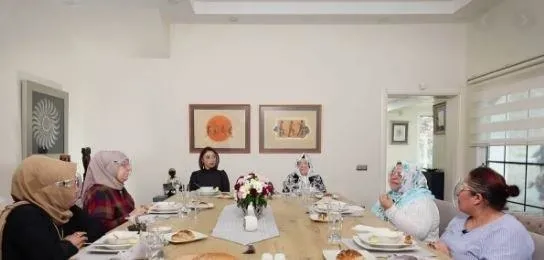 FOX TV'de böcek skandalı! Zuhal Topal'la Sofrada programında dehşete düşüren görüntü - 5