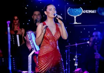 Ebru Gündeş 2 milyon TL kazandı