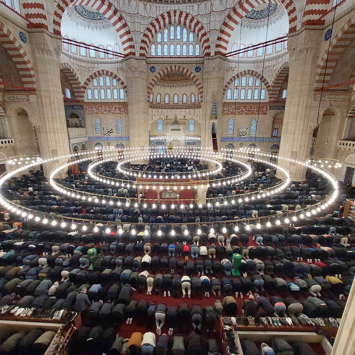 Diyanet açıkladı: 27 Mayıs Kurban Bayramı namaz saatleri il il tam liste