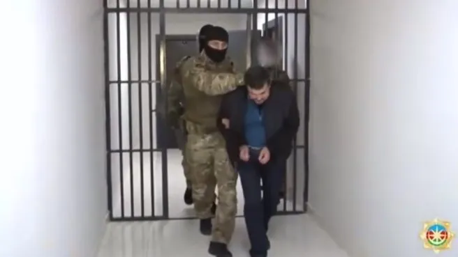 Gence'ye saldırı emrini veren Harutyunyan yakalandı! Azerbaycan: sözde Karabağ Cumhurbaşkanı Bakü'ye getirildi